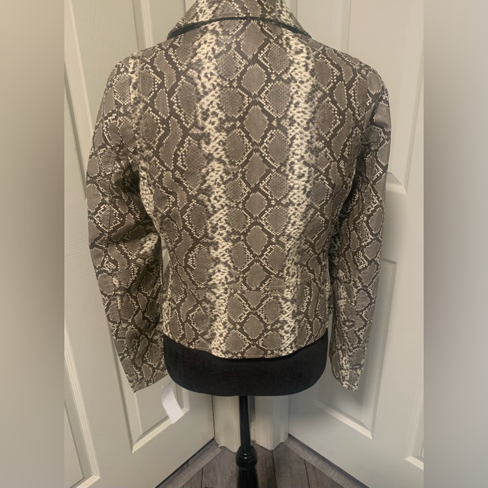 NWT VIGOSS Faux Leather Snakeskin Moto Jacket - Picture 3 of 12